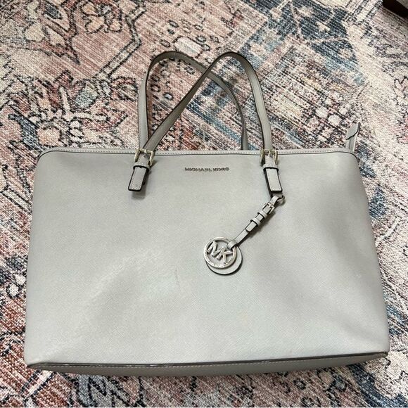 Michael Kors Jet Set Travel Saffiano Leather Top-Zip Tote Bag Gray - Picture 3 of 16